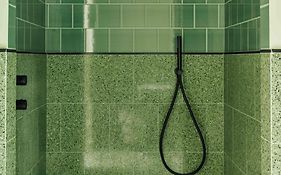 Le Jardin De Verre By Locke